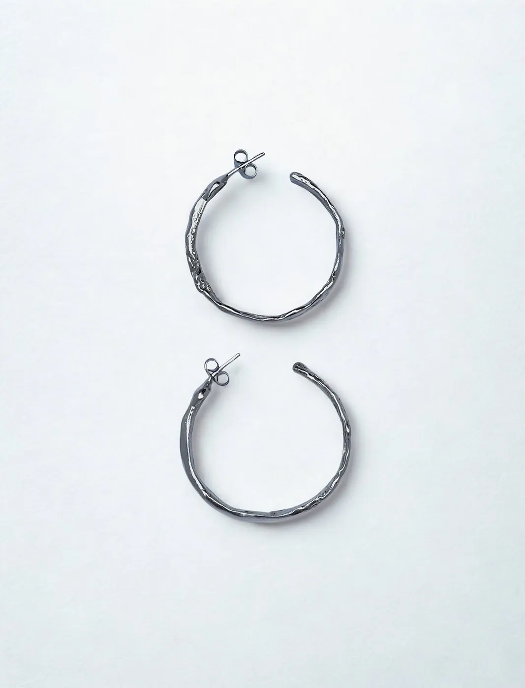 Crosta hoop earrings in oxidized silver